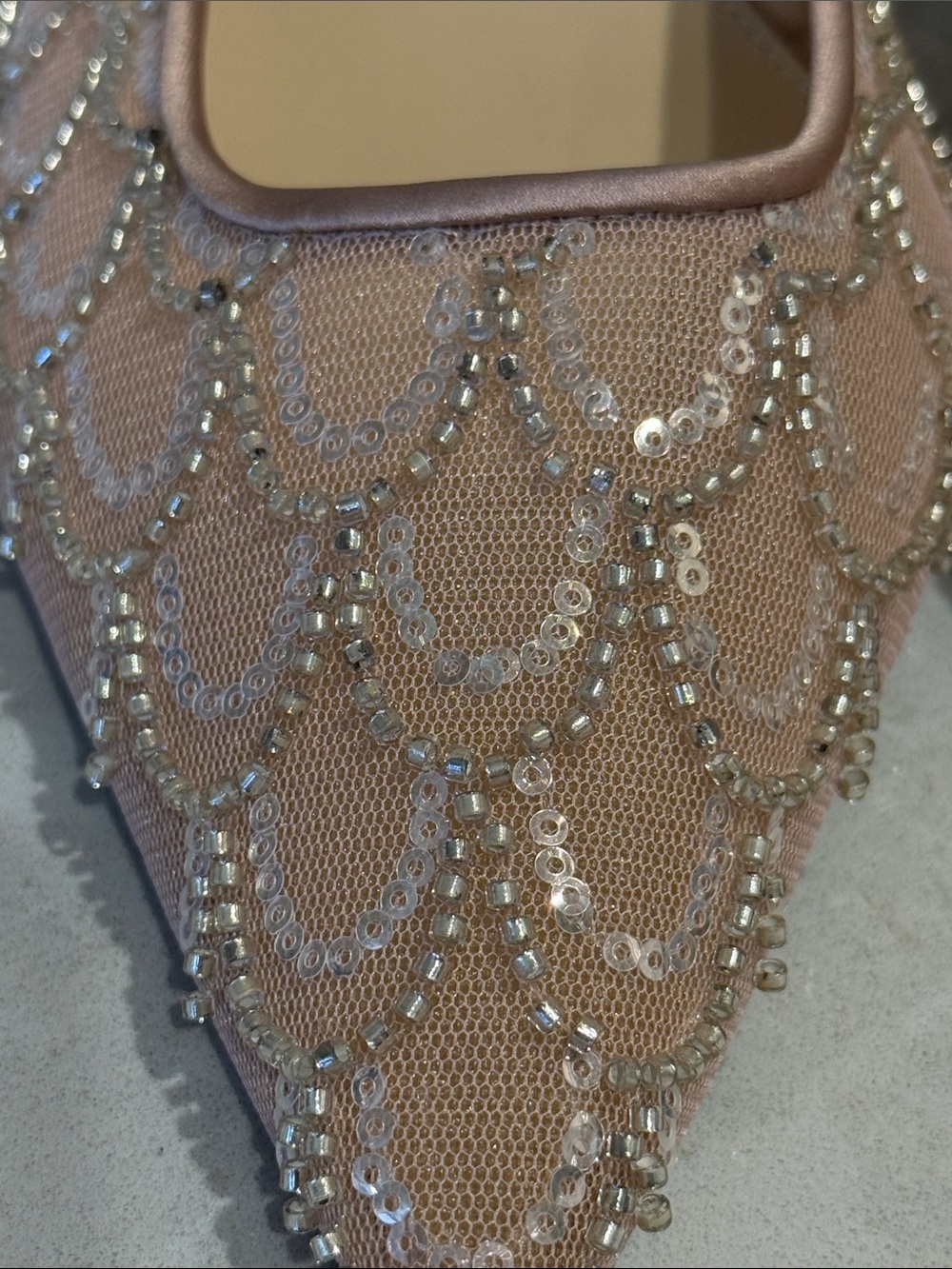 Betsey Johnson Blush Sequin Pointed-Toe Kitten Heels Size 11 - Picture 5 of 8